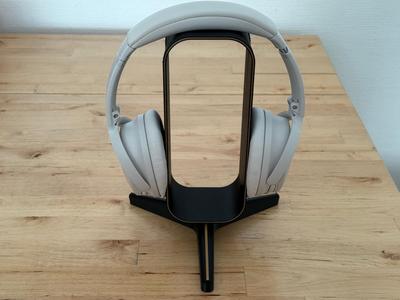 Headphone stand