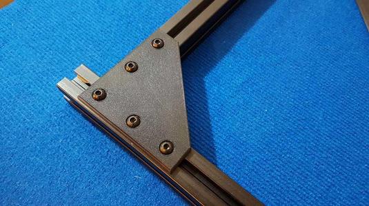 Frame brace plates