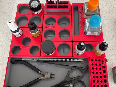 Modular Scale Modeling Caddy