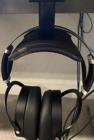 Under-desk Headphone Mount