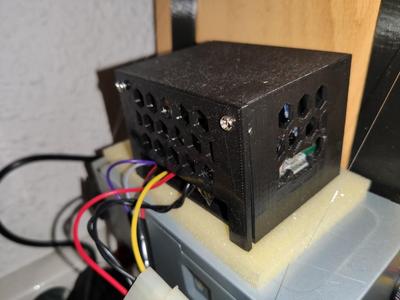 Box for 80 x 60 integrated circuit - Caja circuito integrado 80 x 60