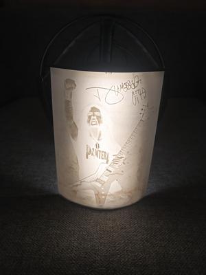 Headphone holder with Dimebag lithography