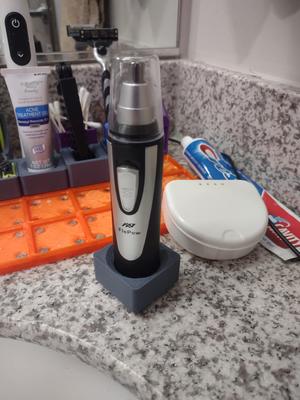 Gridfinity nose hair trimmer