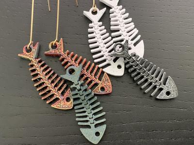 Articulated Fish Bones Earring