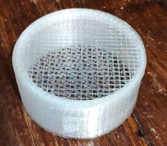 Enclosure for DIY active carbon filter 67mm 66mm