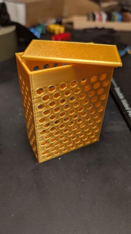 Parametric card case