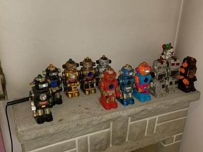 Maycrowd-Botoy-Eurostil Robot Parts