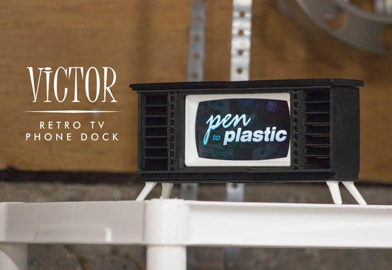 VICTOR - a retro phone dock
