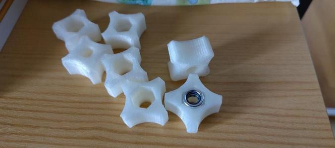 Star grip screw m8