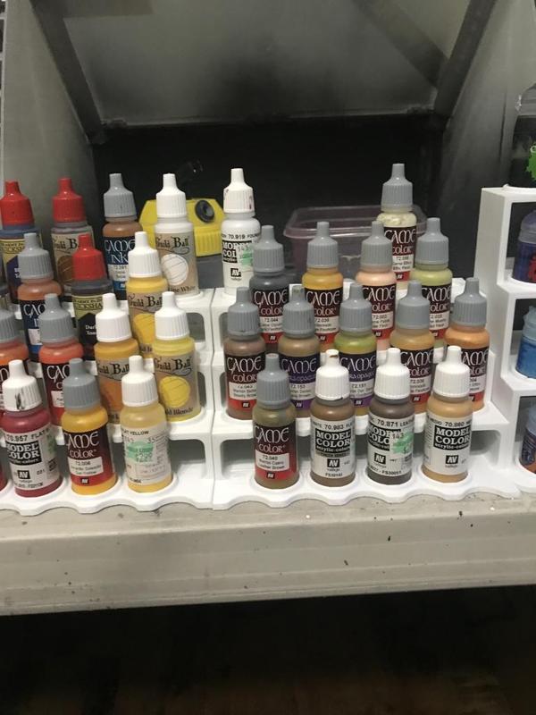 Dropper Style Paint holder