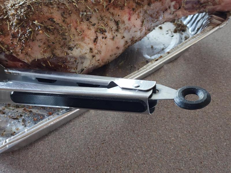 Replacement grips for the Top Ring and Handle of some Starfrit Tongs.