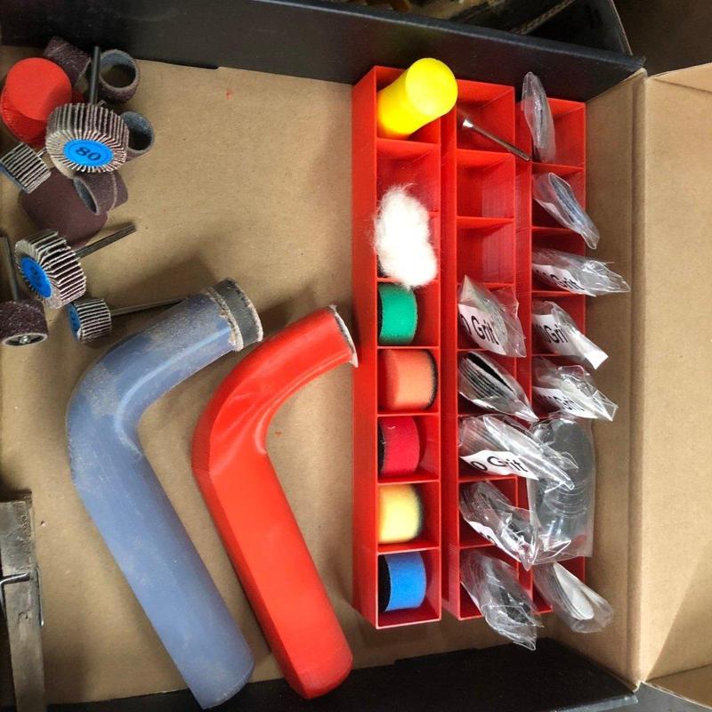 Storage box for one inch Velcro sanding pads 3 versions