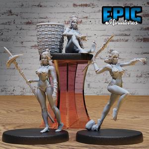Orc Fisher Female ‧ DnD Miniature ‧ Tabletop Miniatures ‧ Gaming Monster ‧ 3D Model ‧ RPG ‧ DnDminis ‧ STL FILE