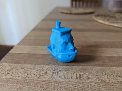 Low poly rock benchy