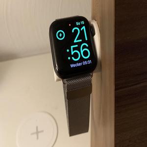 Apple Watch Dock 44mm