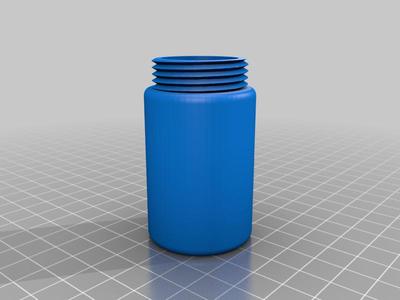 Salt + Pepper shaker