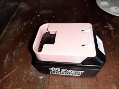 minimum makita battery adapter