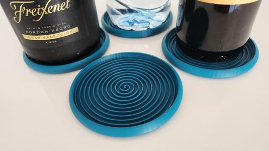 Stackable spiral coaster for large bottles