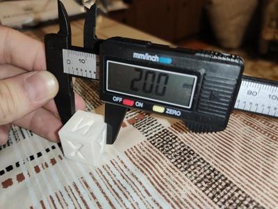 Russian 20mm XYZ Calibration Cube