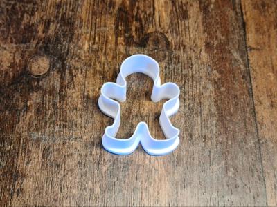 Christmas: gingerbread man cookie cutter small
