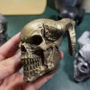 Demon skull gearbox handle
