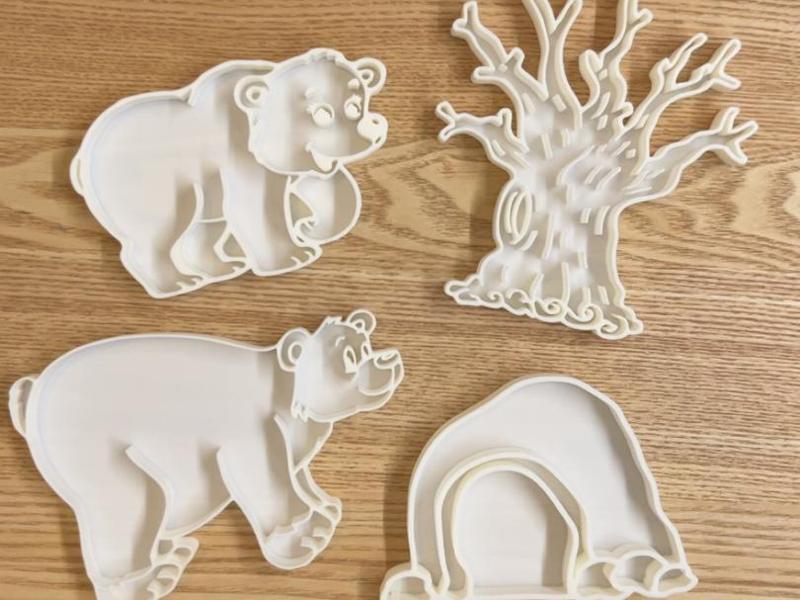 sensory play bear theme