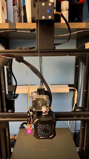 4-Screw Filament Runout Sensor Mount for Ender-3 v2 with Direct Drive