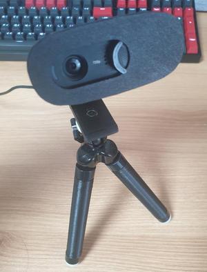 C270 mount for tripod