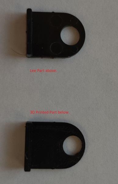Lee Universal Case Feeder Small Plug