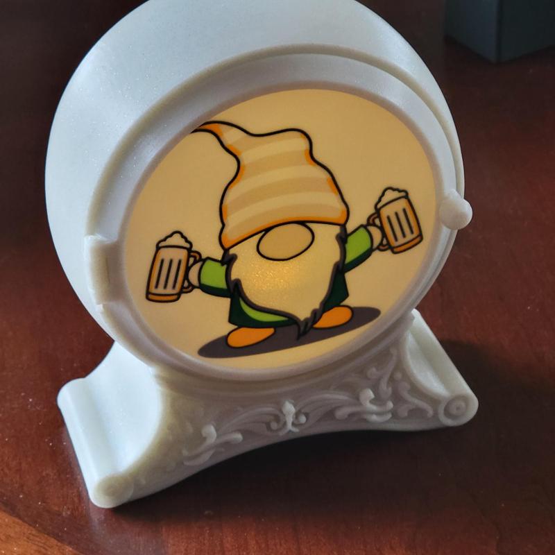 Cheers Gnome, Tea Light Scene