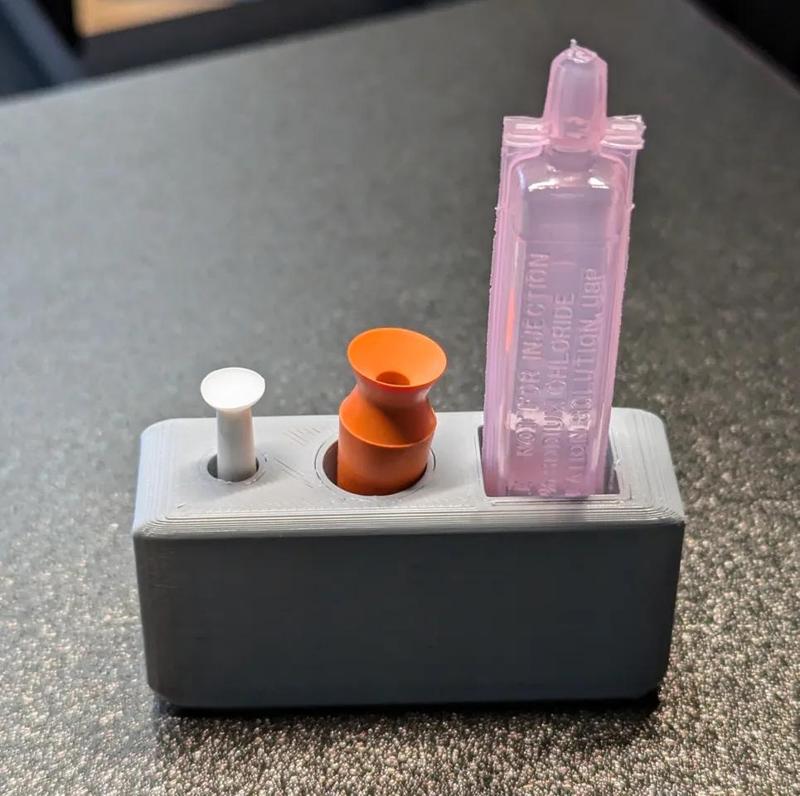 Bathroom Scleral Contact Organizer   