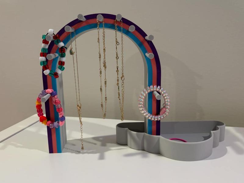 Kids rainbow jewelry holder 