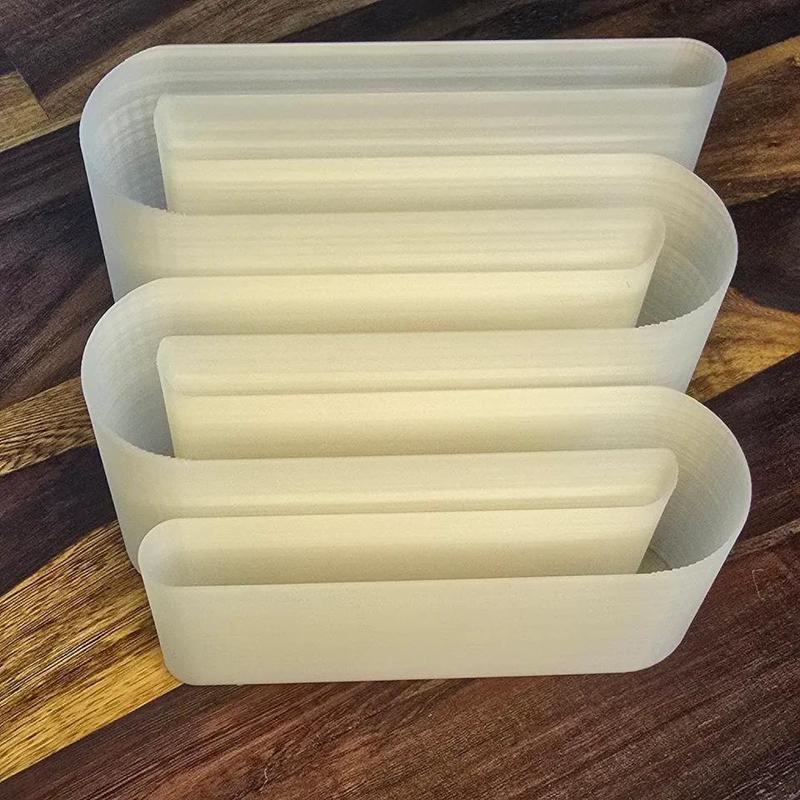 Organic Serpentine Organizer   