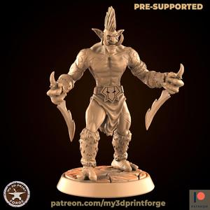 Tribe Troll Berserker with daggers