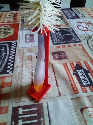 New version brush holder