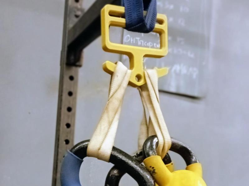 Heavy duty bags holder