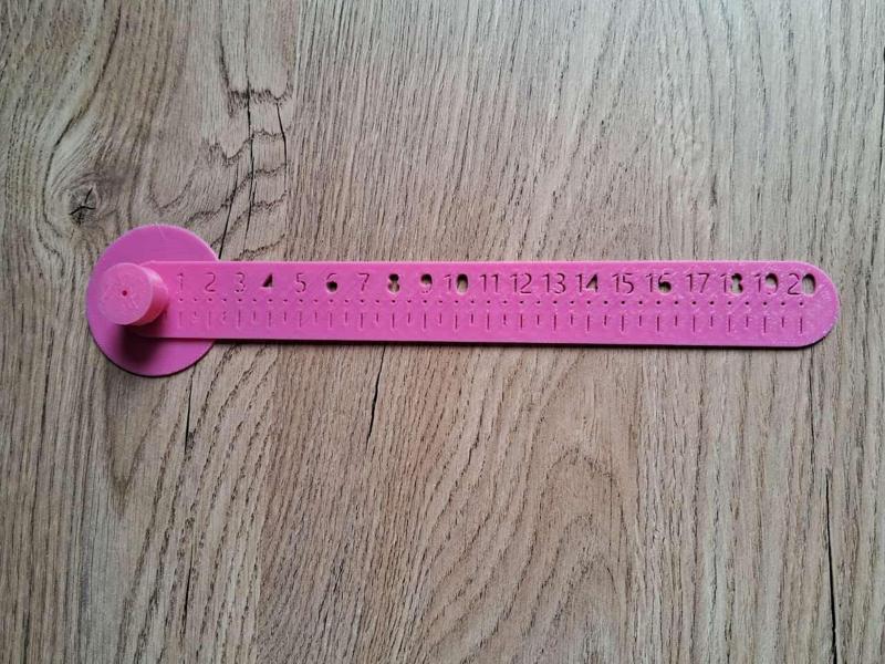 Compasses for ceramics