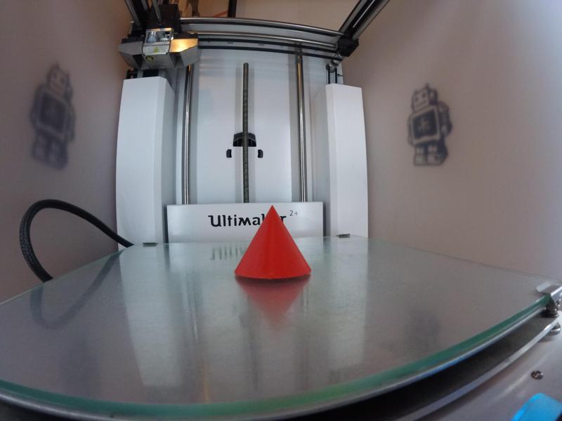 Sphericon based on a triangle