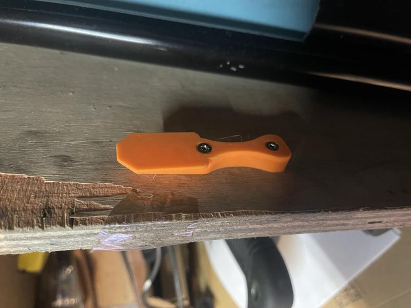 RYOBI HOOVER R18HV WALL MOUNT