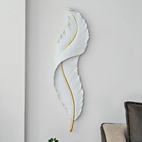 FEATHER WALL DECORATION