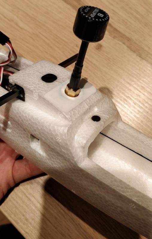 Antenna mount for ZOHD Drift