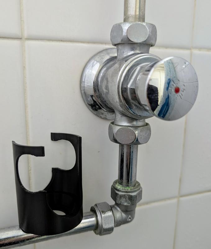 Rada Push-button shower button-pusher