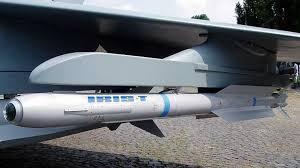 72 ESCALA IRIS-T LOOK-ALIKE