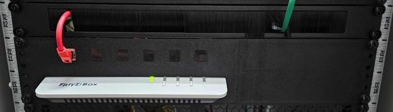 19" Rack FritzBox 7590 Mount