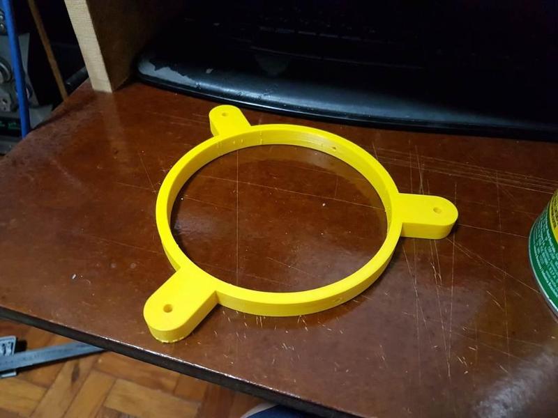 Cantenna Support for Dish