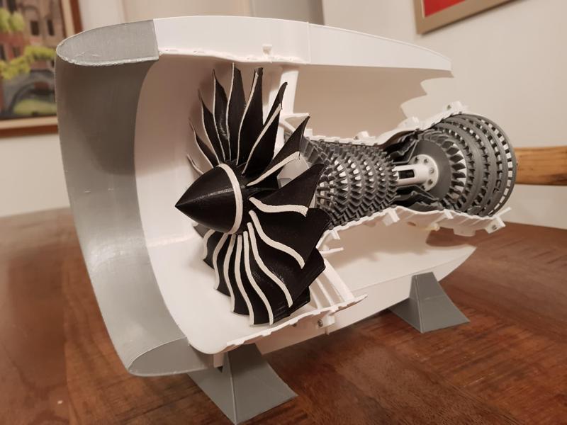 SCALE TURBOFAN JET ENGINE - 3 SPOOL VERSION (LIKE THE REAL ONE)