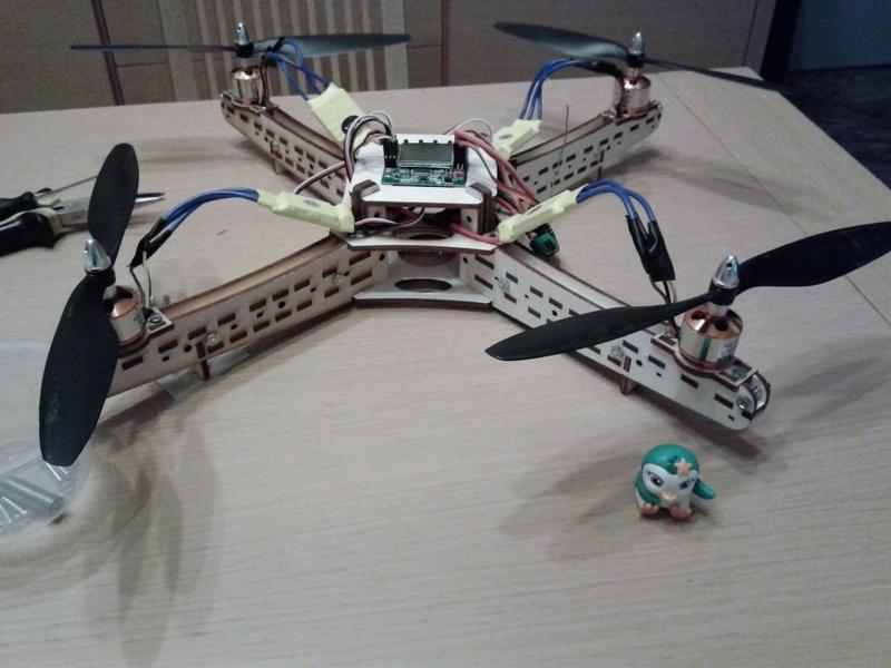 QUADCOPTER DRONE CUT LASER CO2
