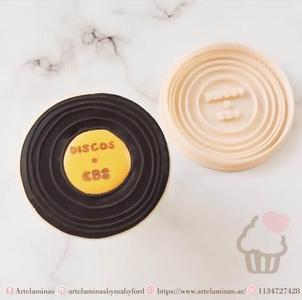 Cookie Cutter The 60 CBS Discs (Decades)