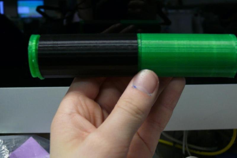 SWEET FLASHLIGHT (coolest thing since Italy won the world cup '06)