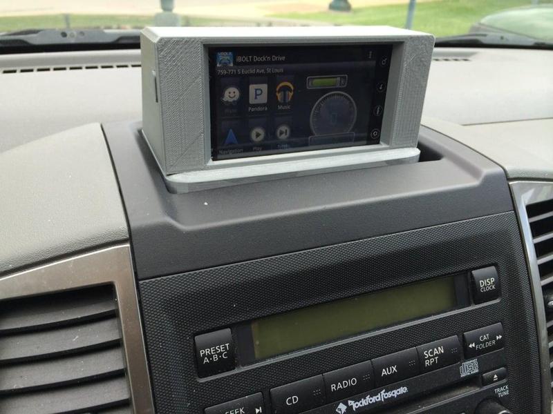 Nissan Frontier HTC EVO 4G Mount